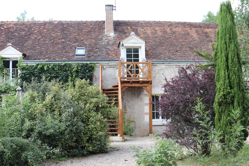 Maison d'hôtes Moulin du Bas Pesé Mont-près-Chambord Esterno foto